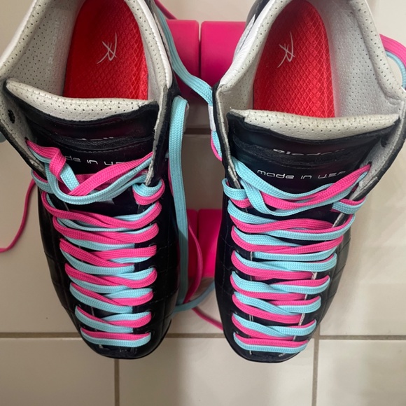 Riedell Solaris - Picture 2 of 9